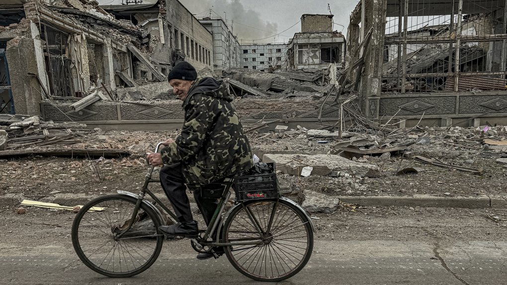 Часовий Яр та Торецька громада: скільки людей залишаються в містах