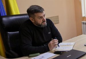 Олексій Кривоконь, начальник Черкаської селищної військової адміністрації, задекларував понад мільйон гривень доходів та значну кількість нерухомості