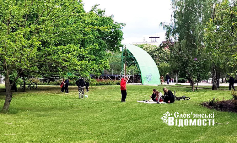 00591309 7423 4736 90e0 f9437b03b32b