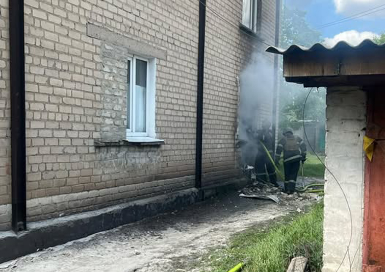 Шестеро загиблих і шестеро поранених: наслідки російських обстрілів на Донеччині