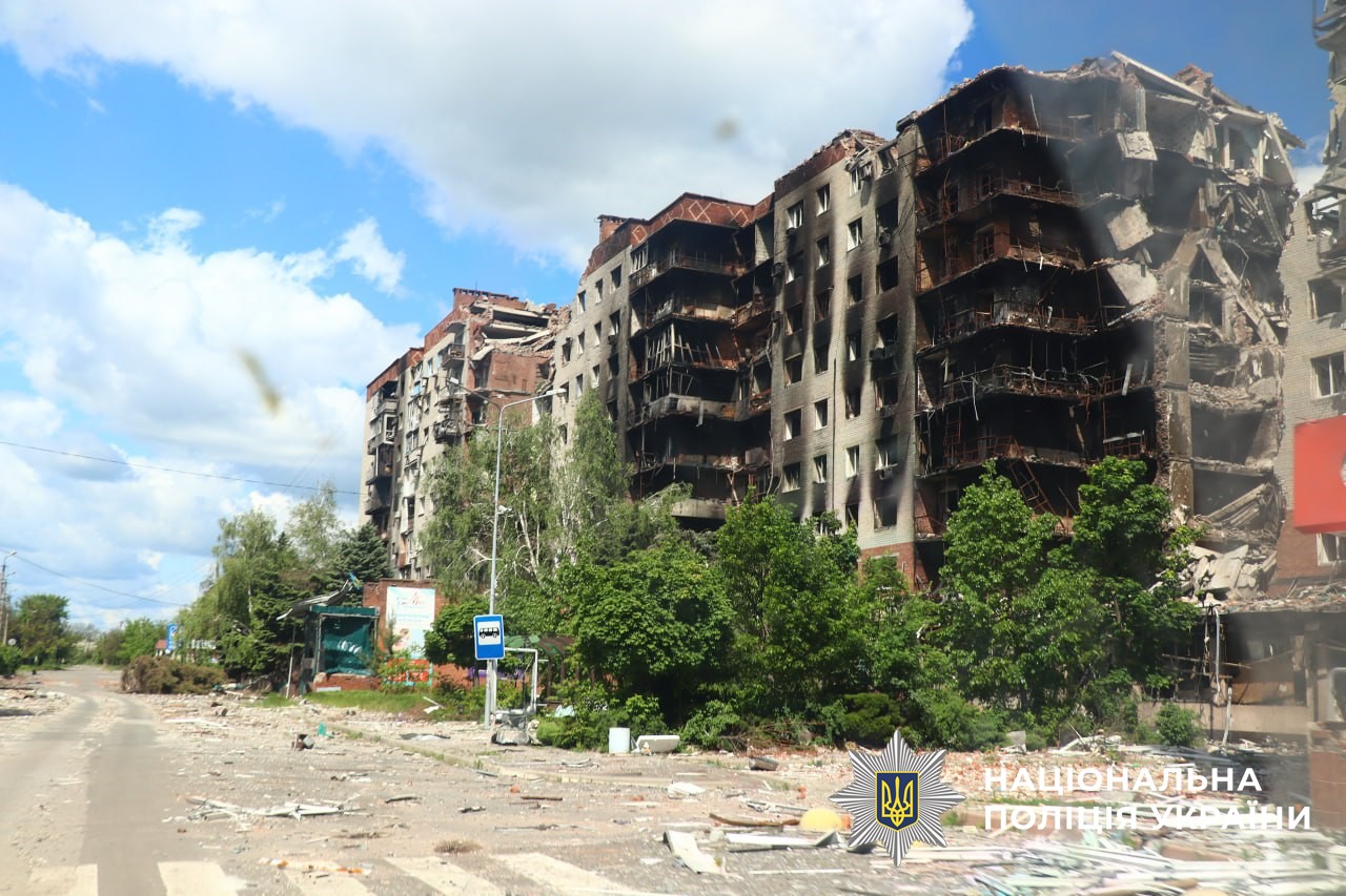 498175555 999809875639021 5389881175319875392 n