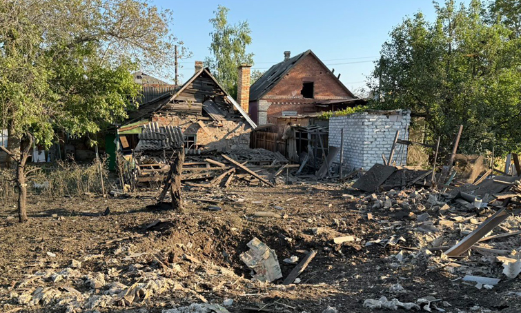 Трьох людей вбили росіяни за добу на Донеччині, ще чотири особи зазнали поранень