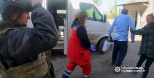 З Лиманщини евакуювали літніх людей