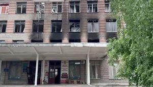 Слов’янськ пережив нічну атаку “Шахедів”: ворог поцілив у педагогічний ліцей