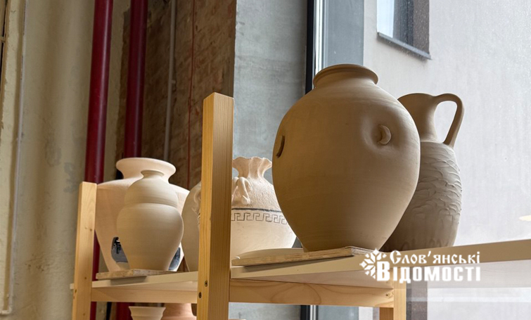 photo 5294442916795774051 y