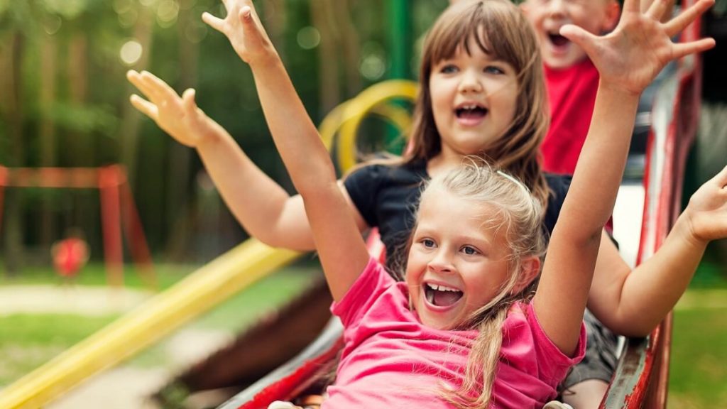 Діти Лиманської громади можуть безкоштовно поїхати до “Артеку”