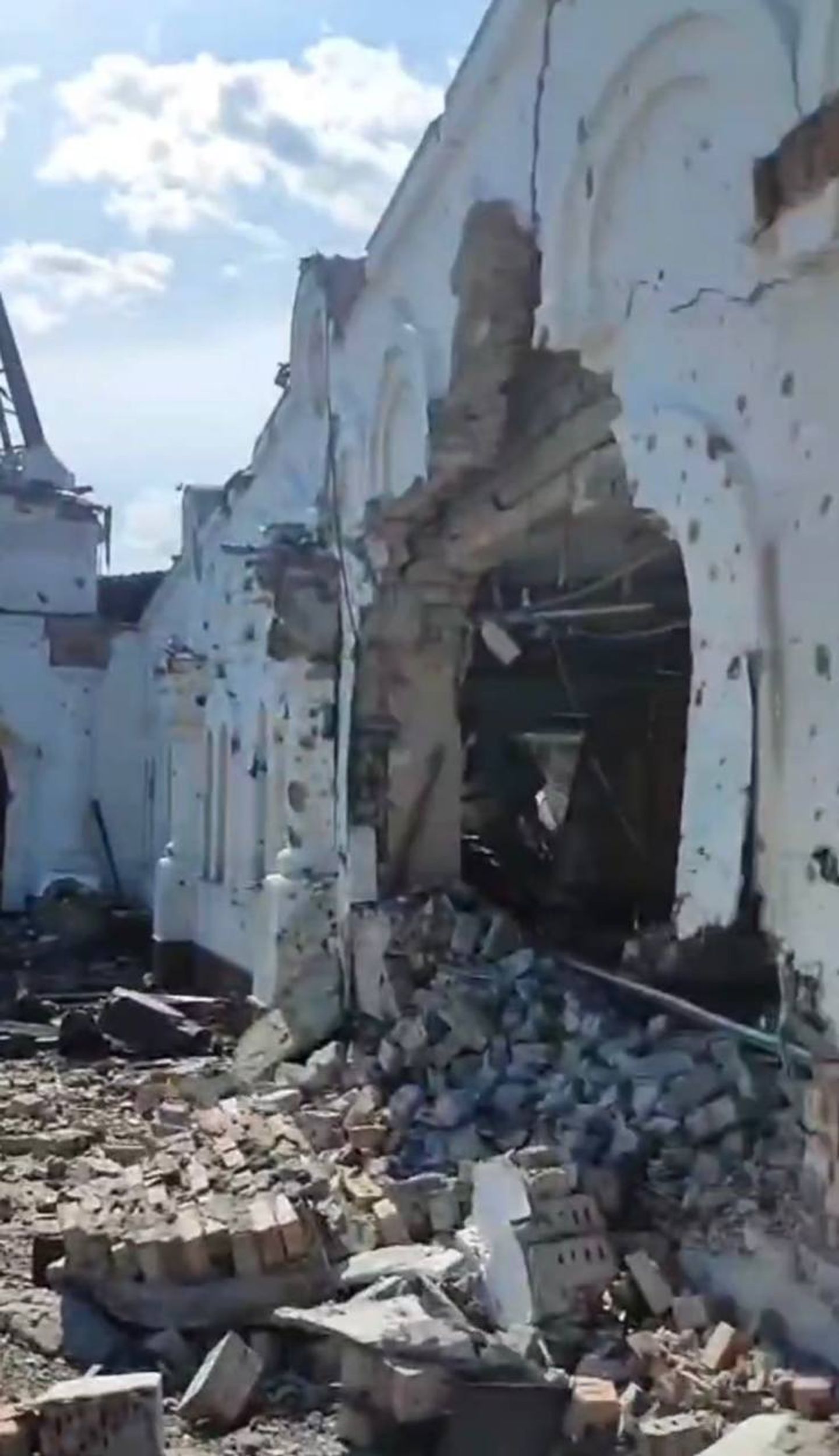 1440 10597 owP1vJnCyp