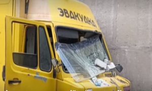 У Краматорську ворожий обстріл знищив авто волонтерів «Футурами», яке рятувало людей і тварин