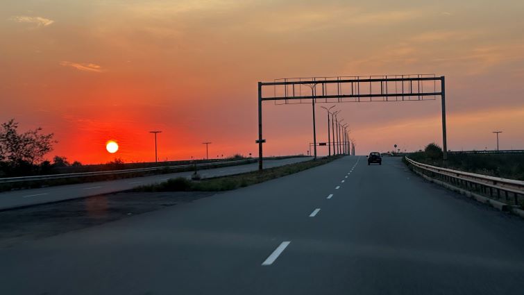 Відновлення доріг під обстрілами: на Донеччині ремонтують евакуаційні маршрути для військових і цивільних