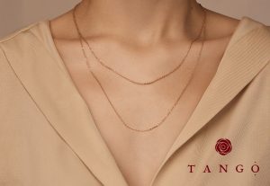 Женские цепочки: изящество, которое говорит без слов