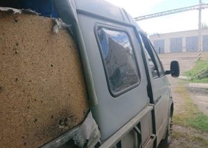 Бригада енергетиків потрапила під обстріл