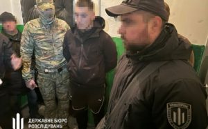 Трьох офіцерів однієї з військових частин на Донеччині, які розкрадали пальне, судитимуть