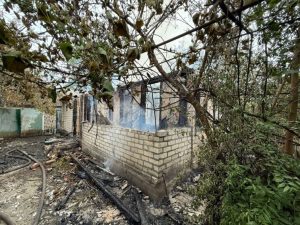 26 обстрілів Донеччини за добу: є загиблий та десятки пошкоджених будинків