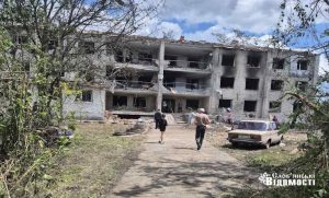 «Це було щось жахливе»: нічний удар по Святогірську (фото)