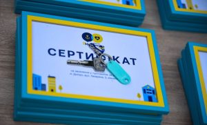 36 родинам маріупольців вручили ключі від соціального житла