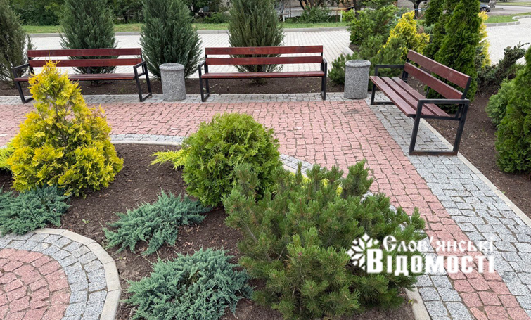 photo 5318843970329113174 y