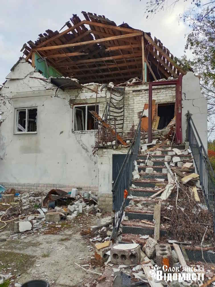 photo 5350328722013679476 y