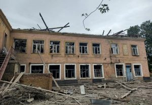 Краматорськ атакували дрони: пошкоджено школу та будинки