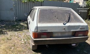 Поганий маневр і спроба втечі: водій ВАЗа залишив місце аварії