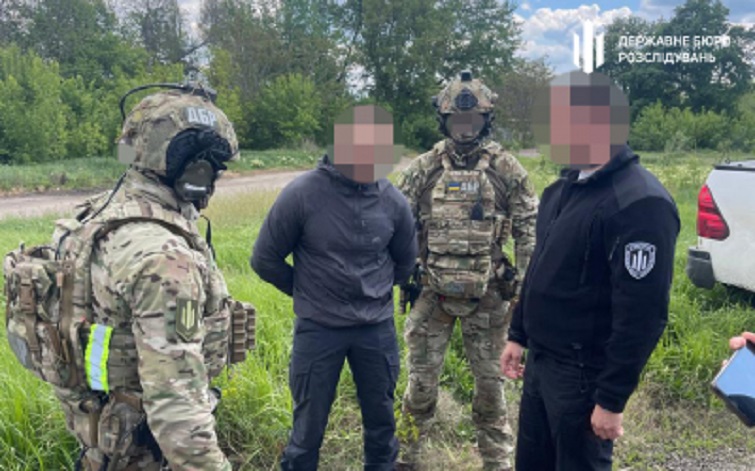 У Донецькій області затримали військовослужбовця, який намагався продати зброю на понад 1,7 млн грн