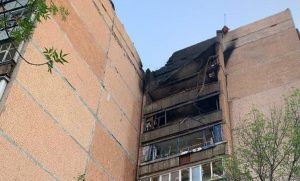 Вночі Краматорськ атакували дрони: пошкоджено житло, садок і промзону