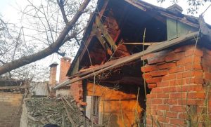 У Краматорську знову обстріл: влучили в приватний сектор