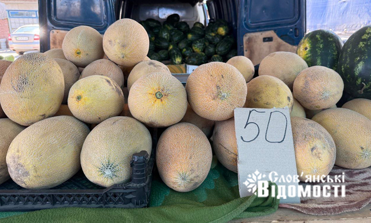 photo 5463159050477891951 y