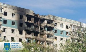 У Краматорську планують відремонтувати зруйновану авіаударом багатоповерхівку