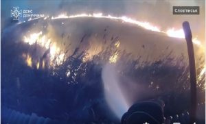 Рятувальники ліквідовують наслідки обстрілів у Слов’янську та селищах