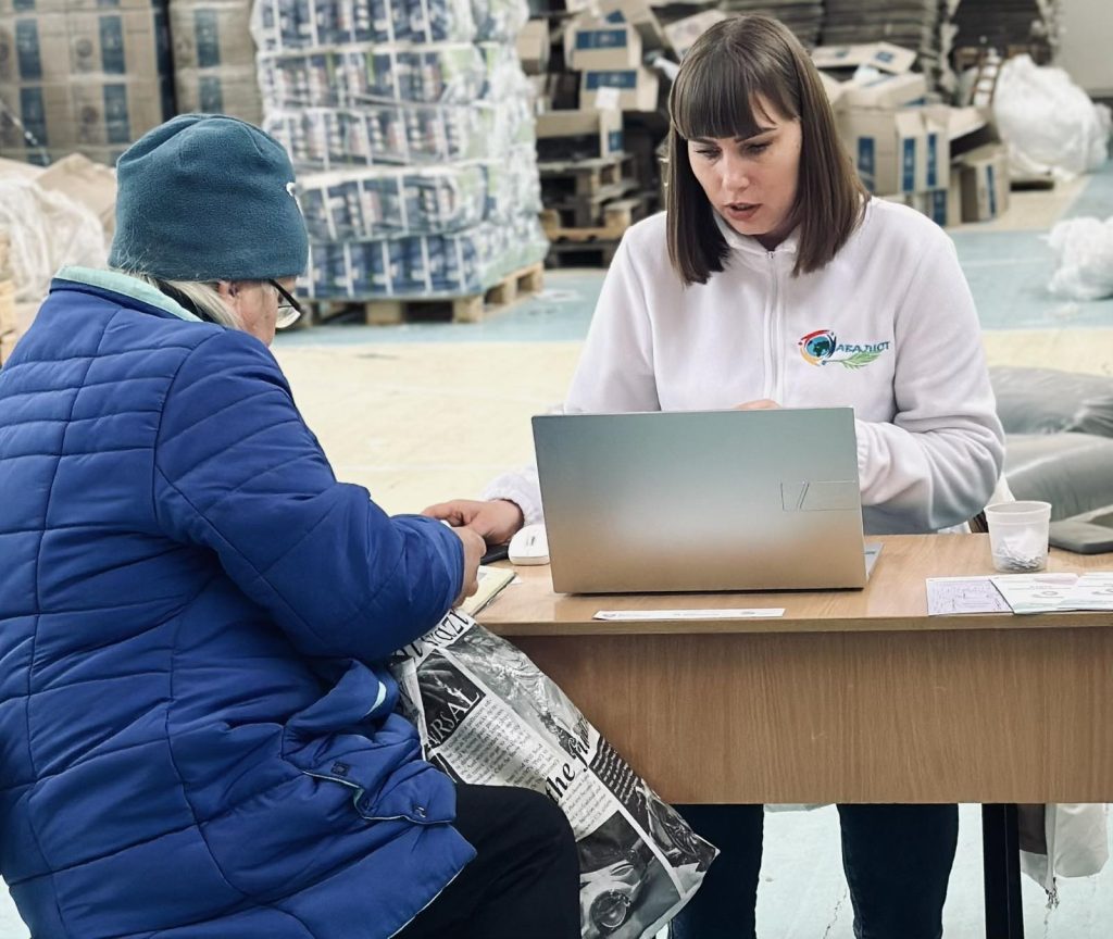 Жителі Слов’янської та ще двох громад можуть отримати зимові набори: реєстрація