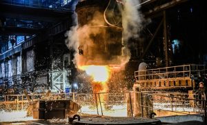 Завод-гігант НКМЗ працює попри війну