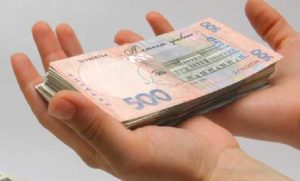 Уряд ухвалив рішення про додаткову виплату для ВПО у розмірі 2 000 грн