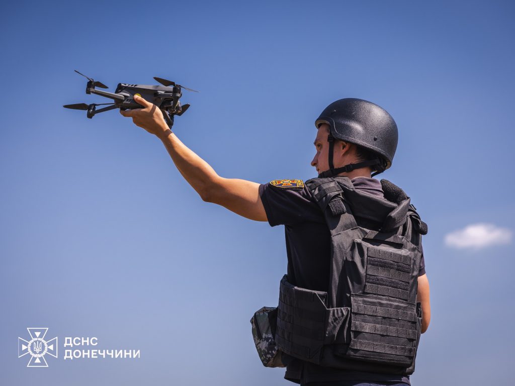 У Краматорській громаді стежать за пожежною безпекою з дронів та попереджають про штрафи