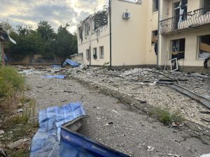 Росія знову обстріляла Слов’янськ: пошкоджено адміністративні та приватні будівлі