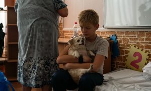 Понад 1 000 людей, евакуйованих з Донеччини, отримали допомогу в транзитному центрі Лозової