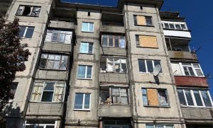 Ранковий обстріл Краматорська: пошкоджені багатоповерхівки