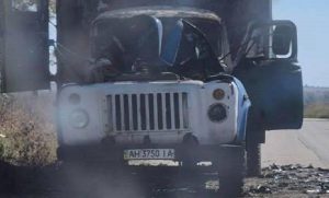 У Краматорську дрон влучив у машину комунальників