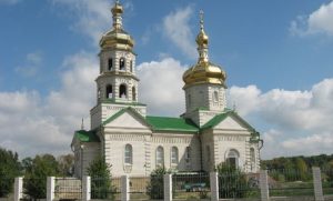 Перетворив храм на військову базу: священник з Лиману підозрюється у держзраді