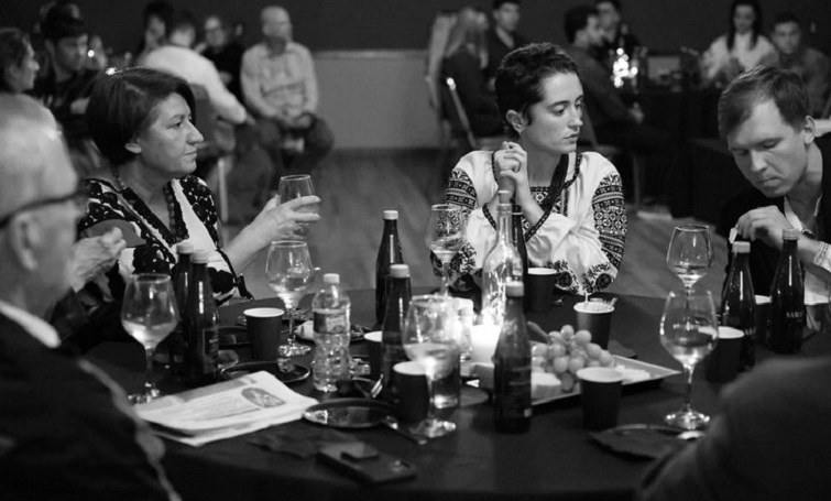 Українка зі Слов’янська у Нью-Йорку перетворила дегустацію вина на допомогу фронту