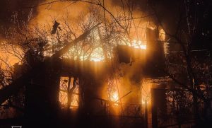 У Слов’янську виникли дві пожежі внаслідок обстрілу (фото)