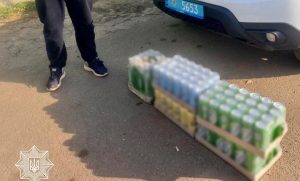 У Краматорську патрульні зупинили «мобільний бар» із 60 літрами алкоголю
