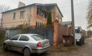 Слов’янськ під ударом БПЛА: пошкоджені будинки та автівки