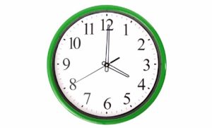 Україна переходить на зимовий час: коли переводимо годинники