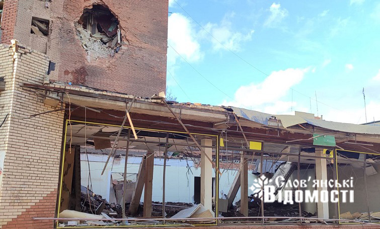 Кількість обстрілів зростає: по Слов’янській громаді росіяни нанесли за рік 313 ударів