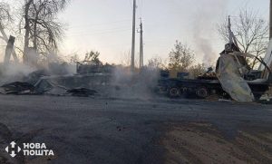 Удар по «Новій пошті»: біля Краматорська згоріло авто з понад сотнею посилок