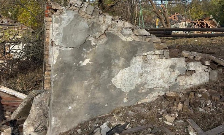 Чотири дрони атакували Слов’янськ, пошкоджено житло та промзону