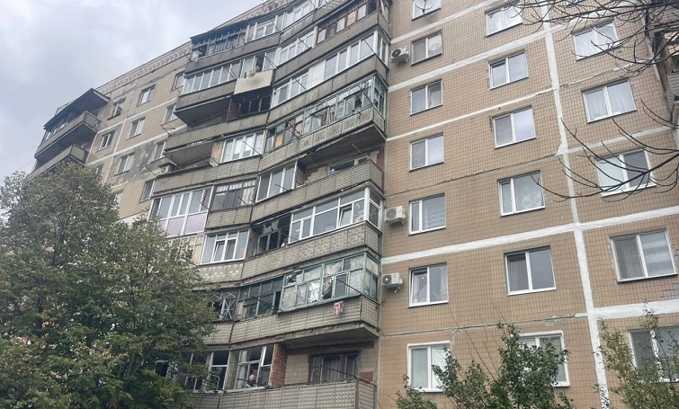 «Молнія» вдарила по Слов’янську: постраждали житлові будинки і дитсадок