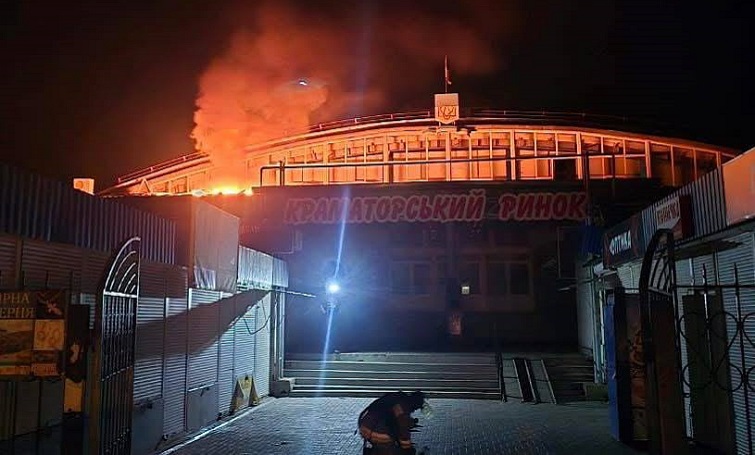 Вночі росіяни обстріляли Краматорськ – поцілили в міський ринок