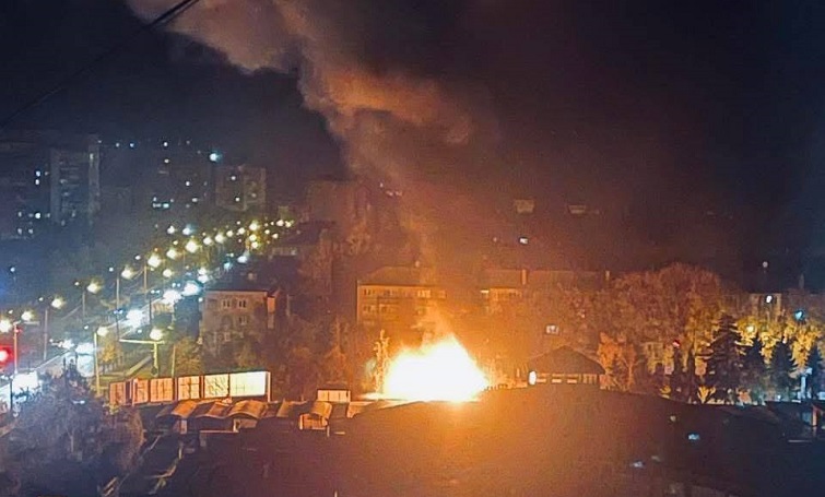 Краматорськ зазнав п’ять ворожих ударів, поранено людину