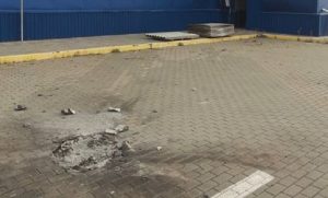 Нічна атака на Краматорськ: дрон ударив по торговому центру